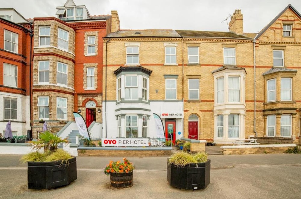 Oyo Pier Hotel Rhyl 33/40