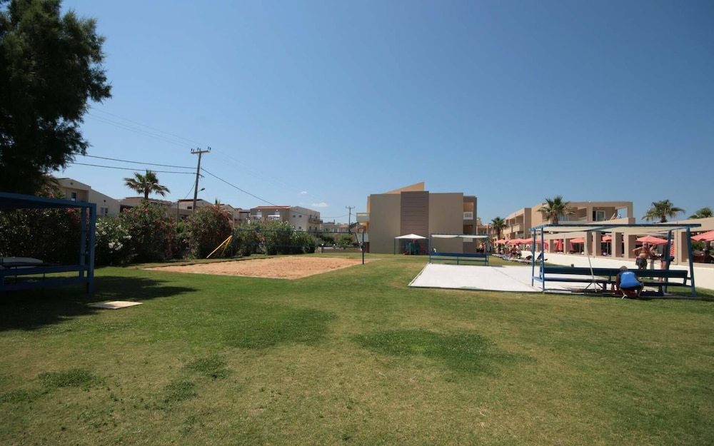 Castro Beach Hotel 49/55