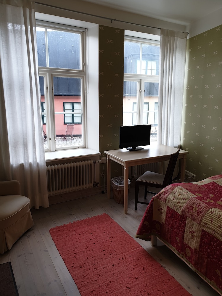 Lilla Hotellet 14/46
