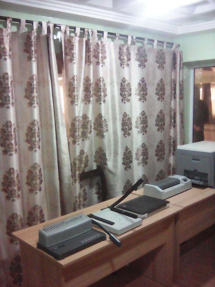 Golden Key Hotel 11/50