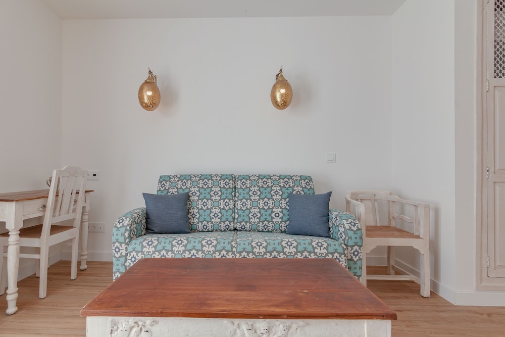 Hotel & Spa La Residencia Puerto 48/73