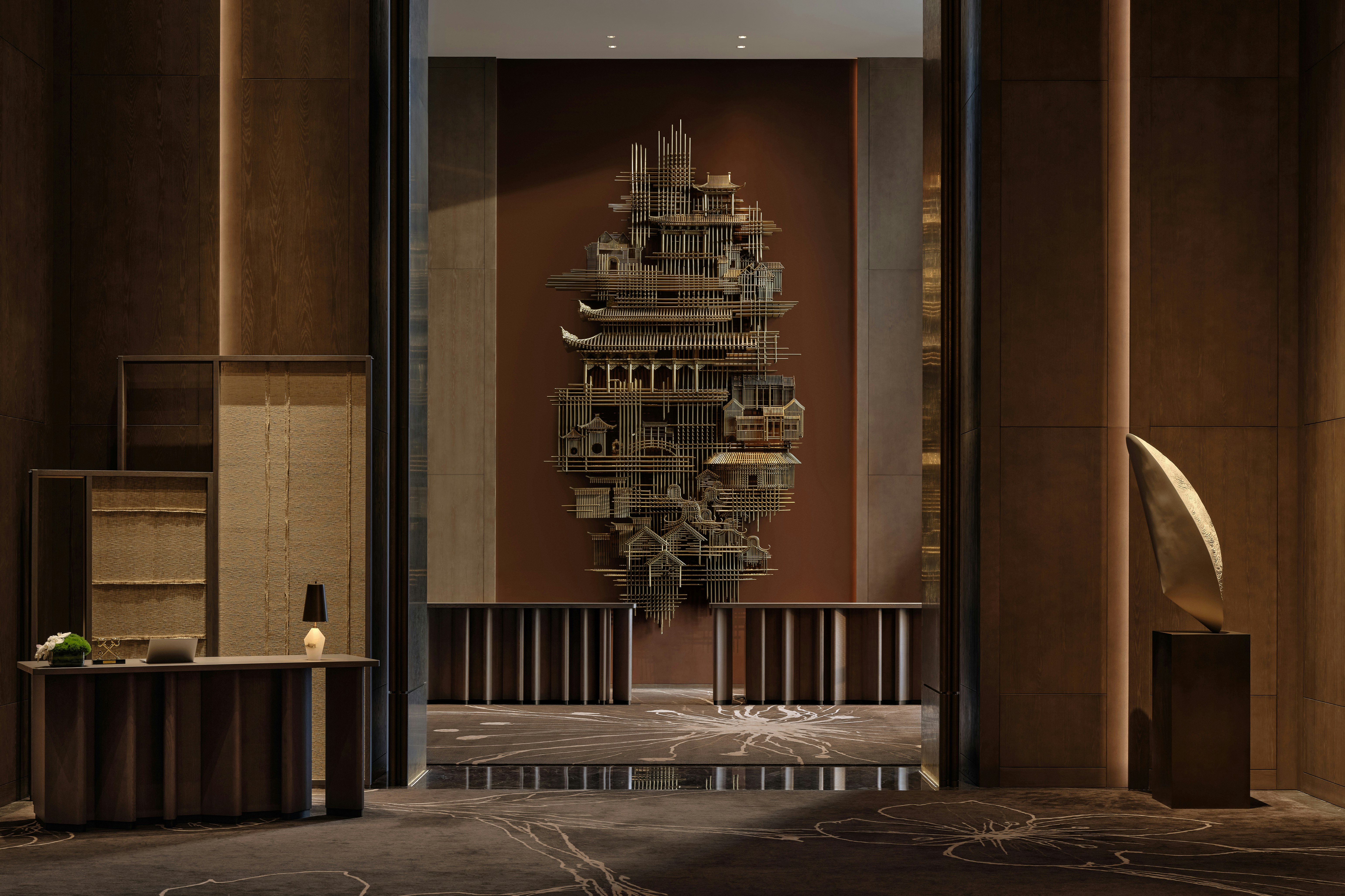 Conrad Shenzhen 4/62