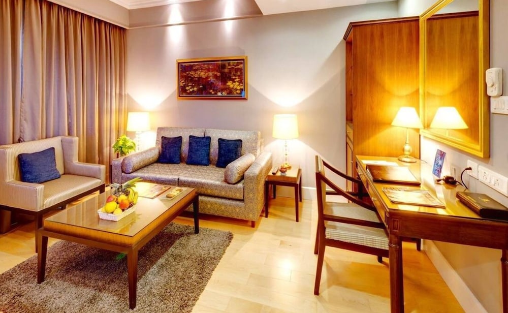 Kenilworth Hotel Kolkata 47/68