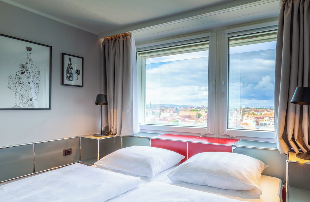 Space, Double Bed