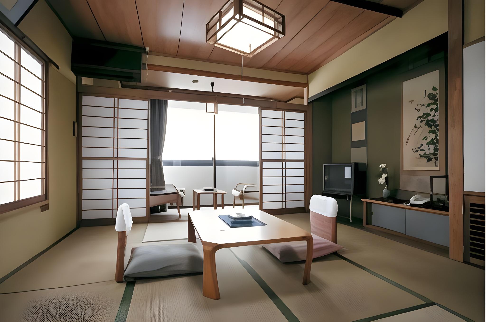 JAPANESE, SHARED BATHROOM