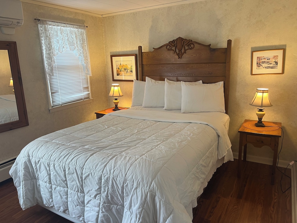The Vermont Inn 19/50