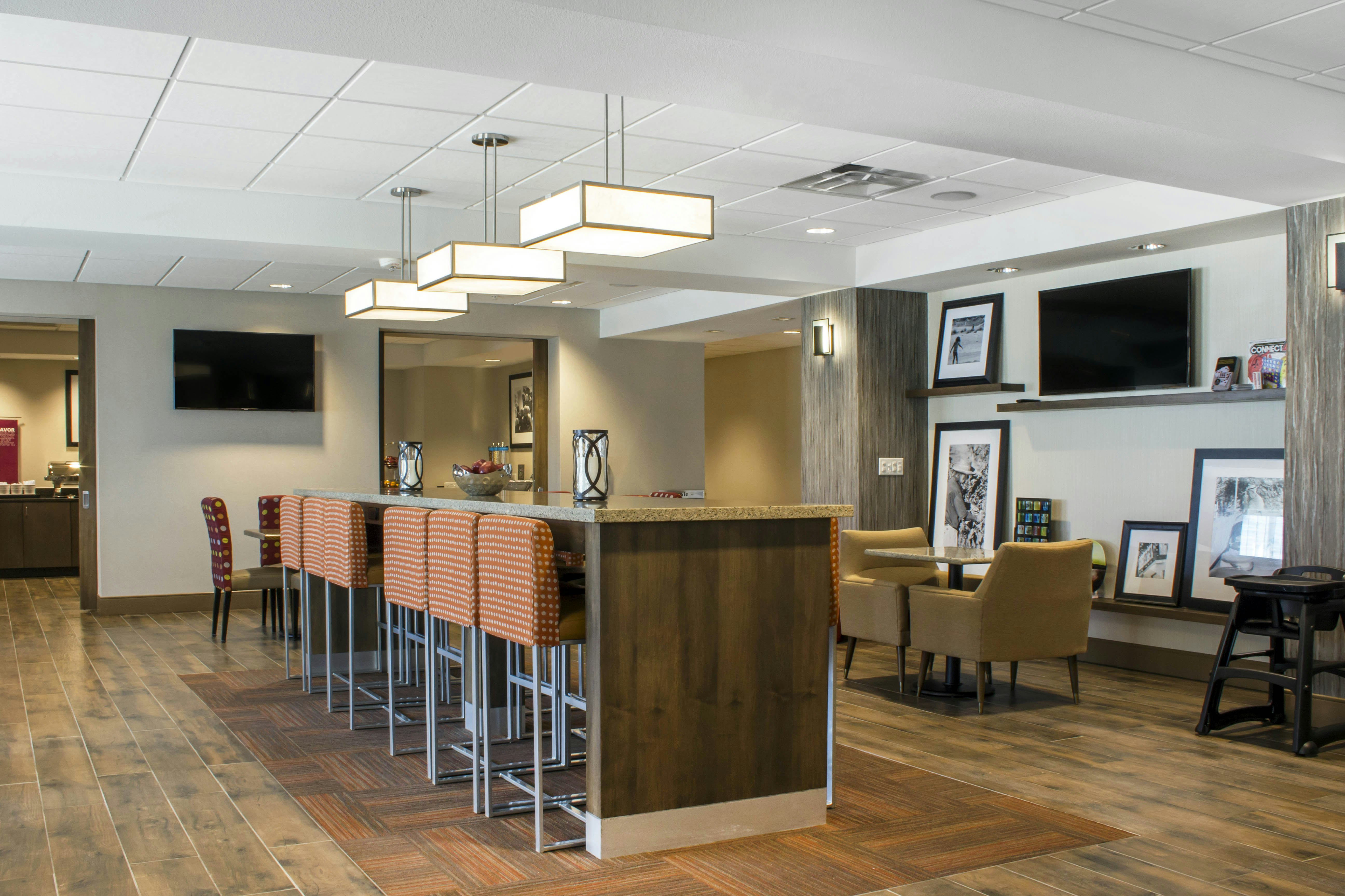 Hampton Inn Parker Az 46/61