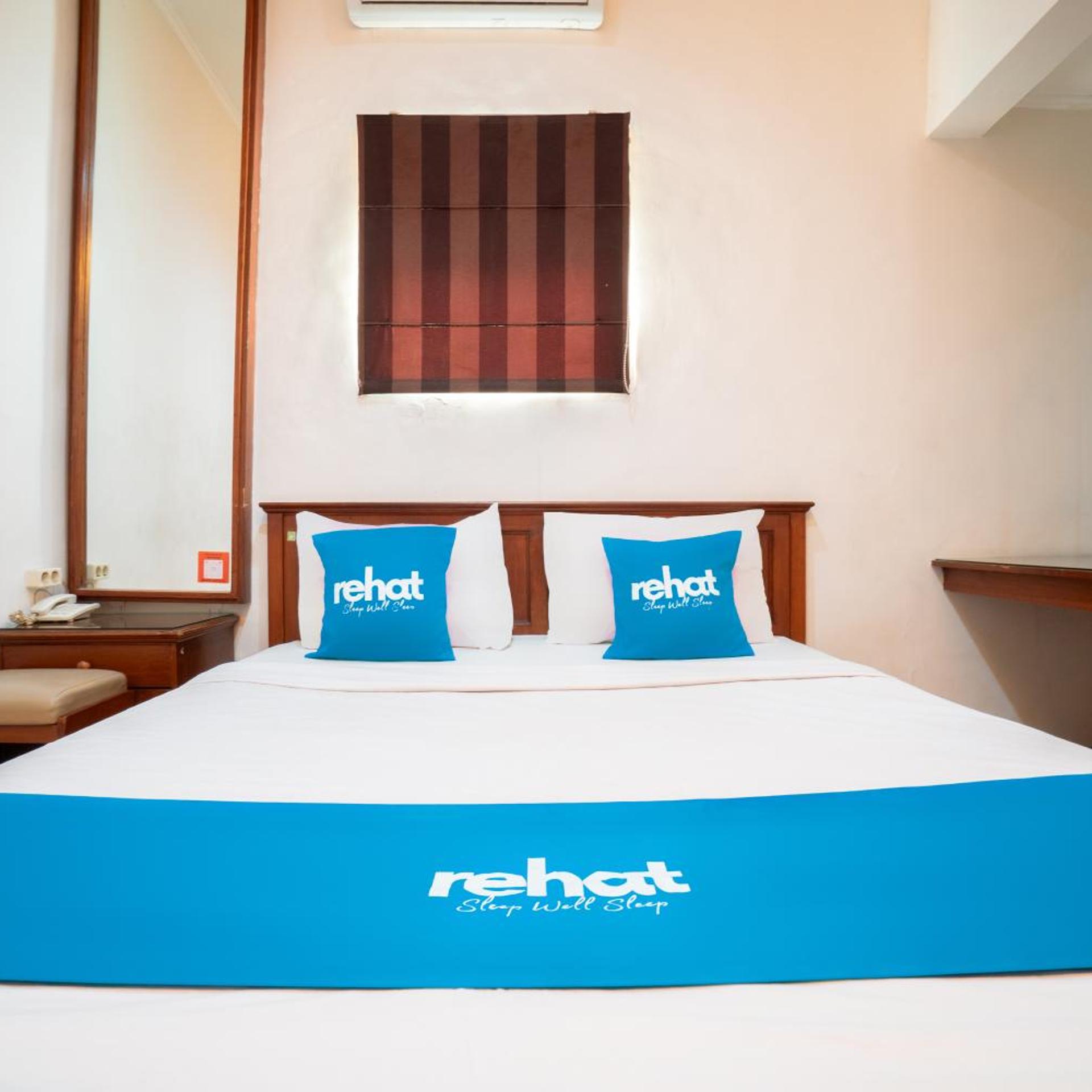 Rehat at Hotel 10 Buah Batu 22/50