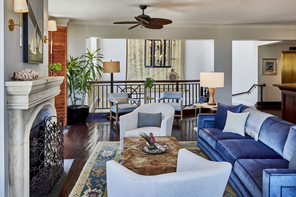 HarbourView Inn 34/46