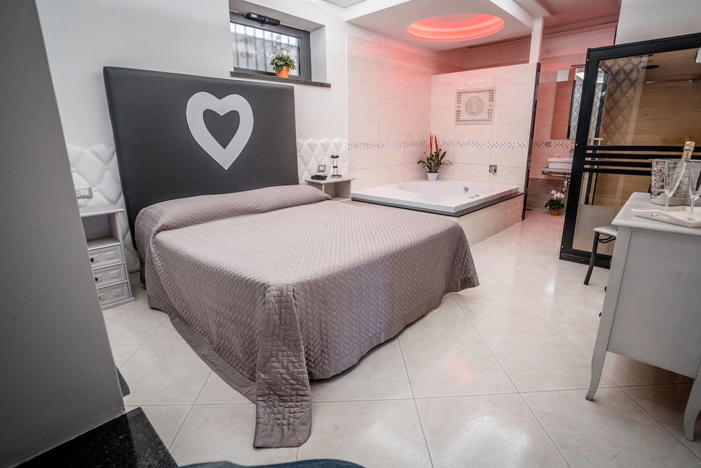 Hotel La Fenice 38/42