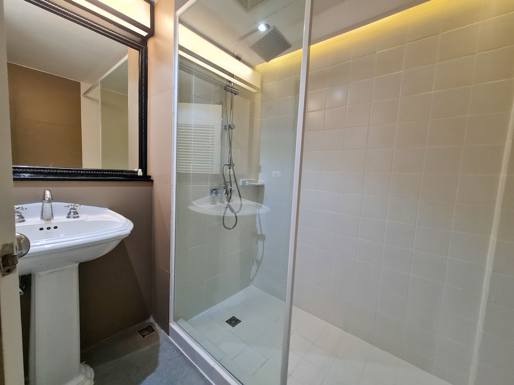 Prs Hotel 14/57