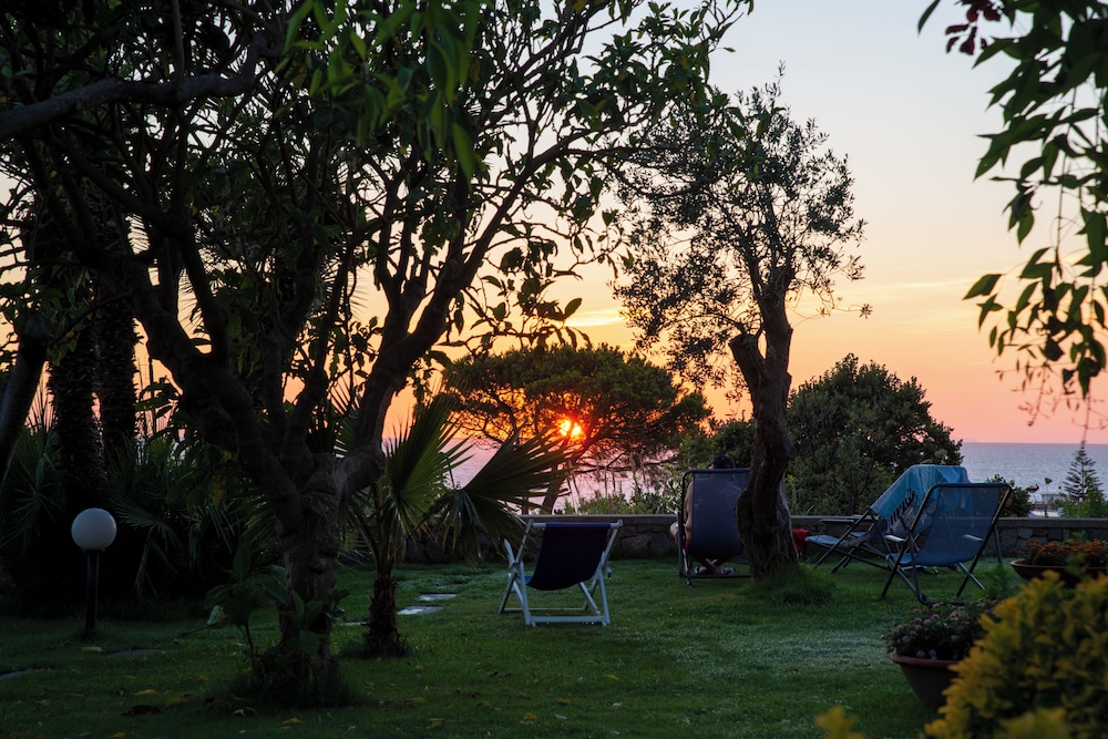 Hotel Villa Melodie - Adults Only 44/50