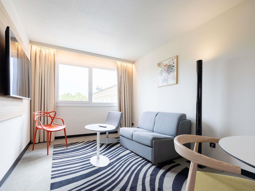 جناح سوبيريور بسرير مزدوج مع أريكة، Novotel Suites Montpellier 4/10