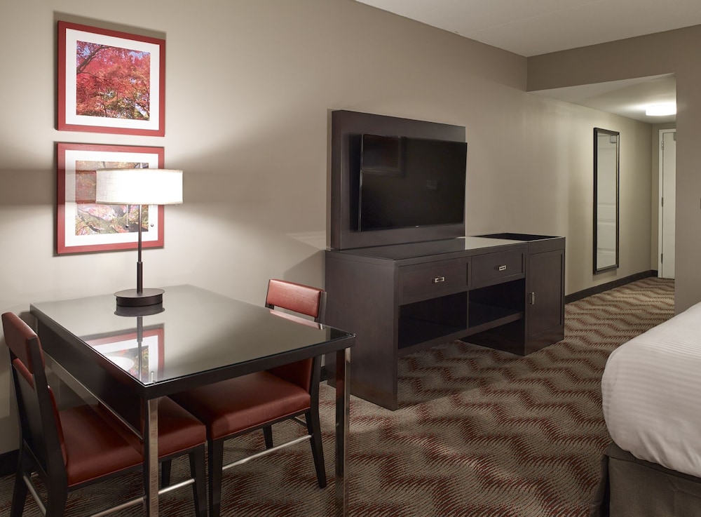 Oxford Casino Hotel 21/24