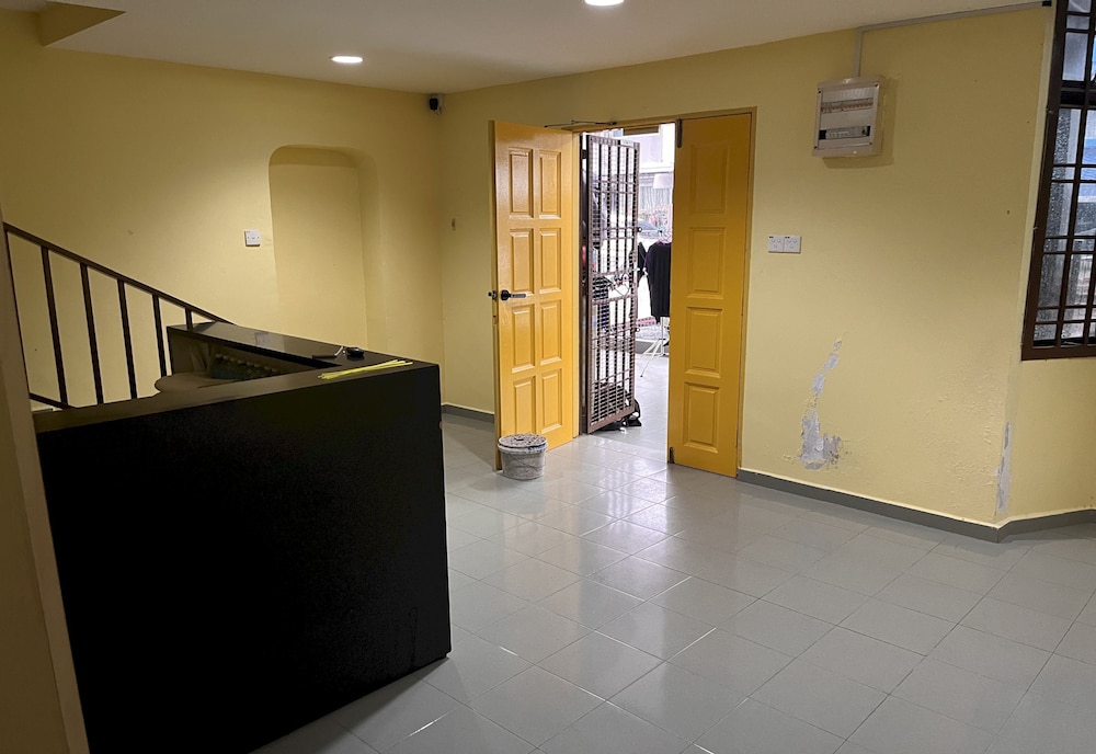 Lobby at Hotel O RAHMAH SOJOURN CENTRE, JOHOR BAHRU