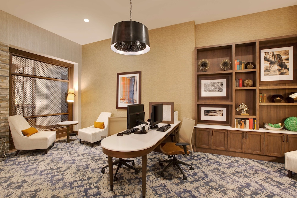 Homewood Suites By Hilton Louisville Downtown Ky 39/39