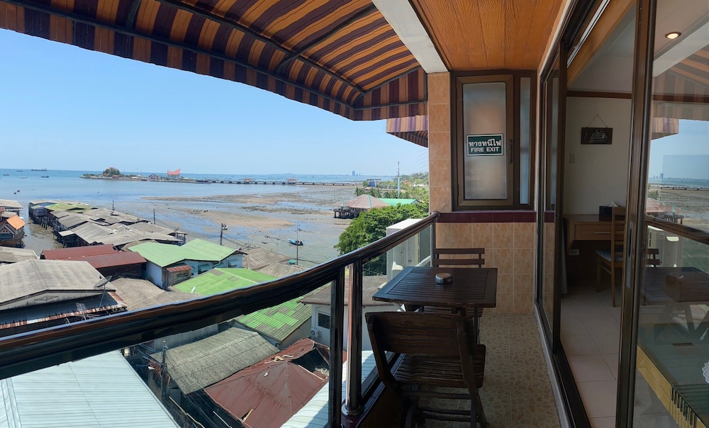 Seaview Hotel Sriracha 56/68