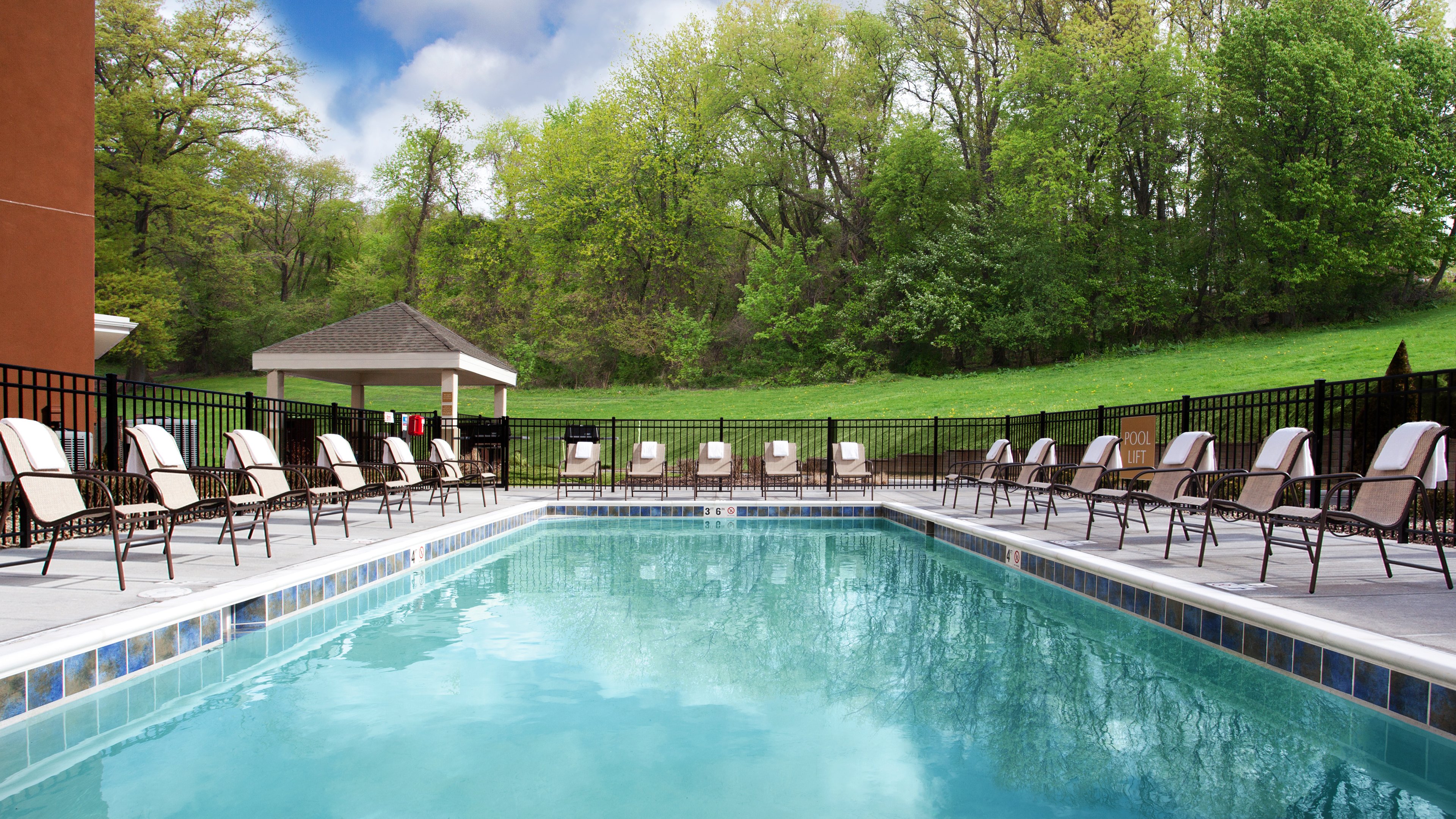 Candlewood Suites Carrollton 36/36