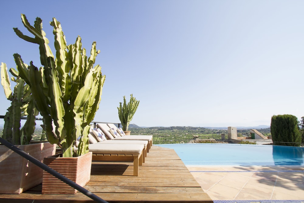 Can Cota Boutique Hotel 36/67