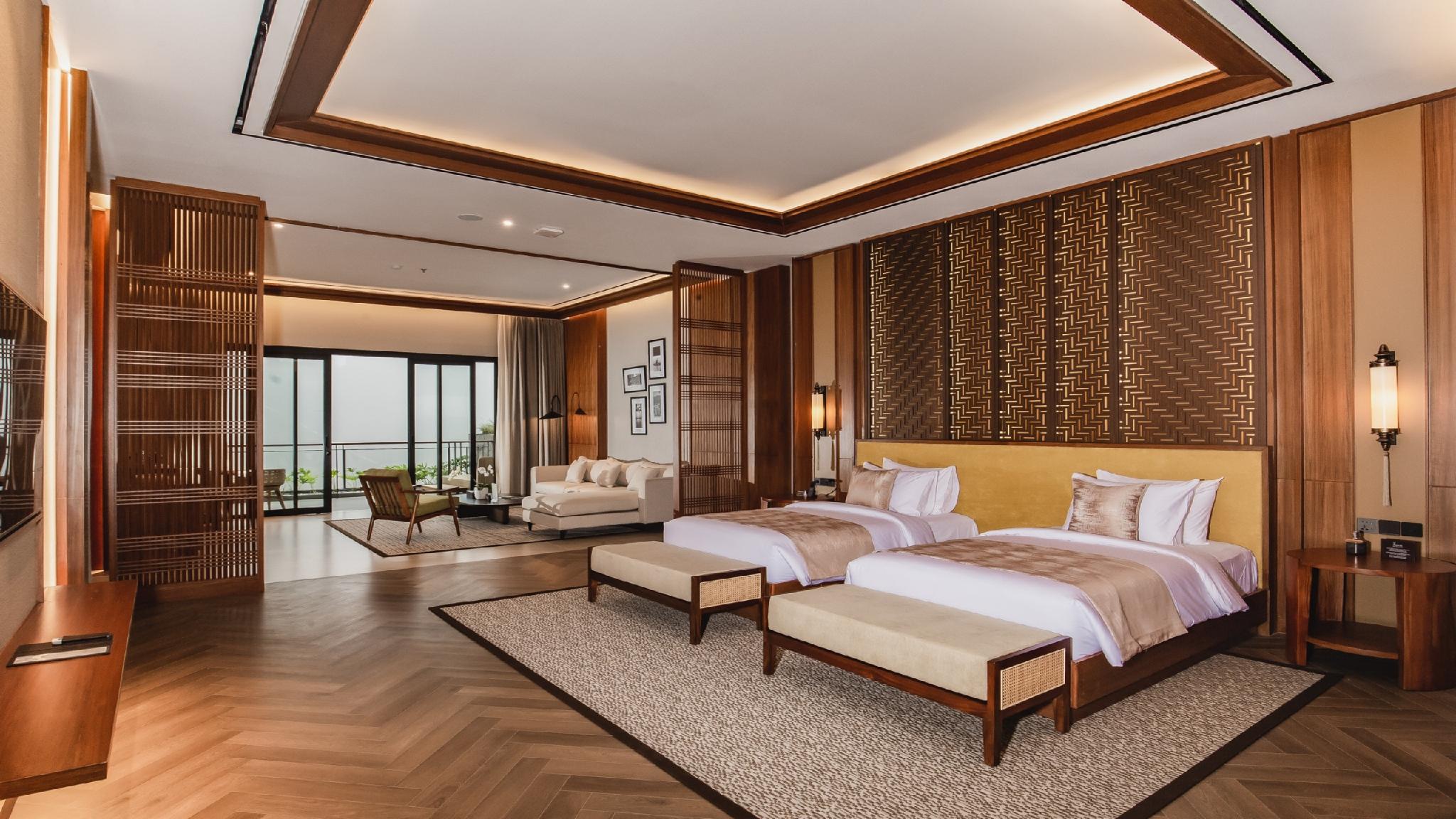 Premier, Twin Beds