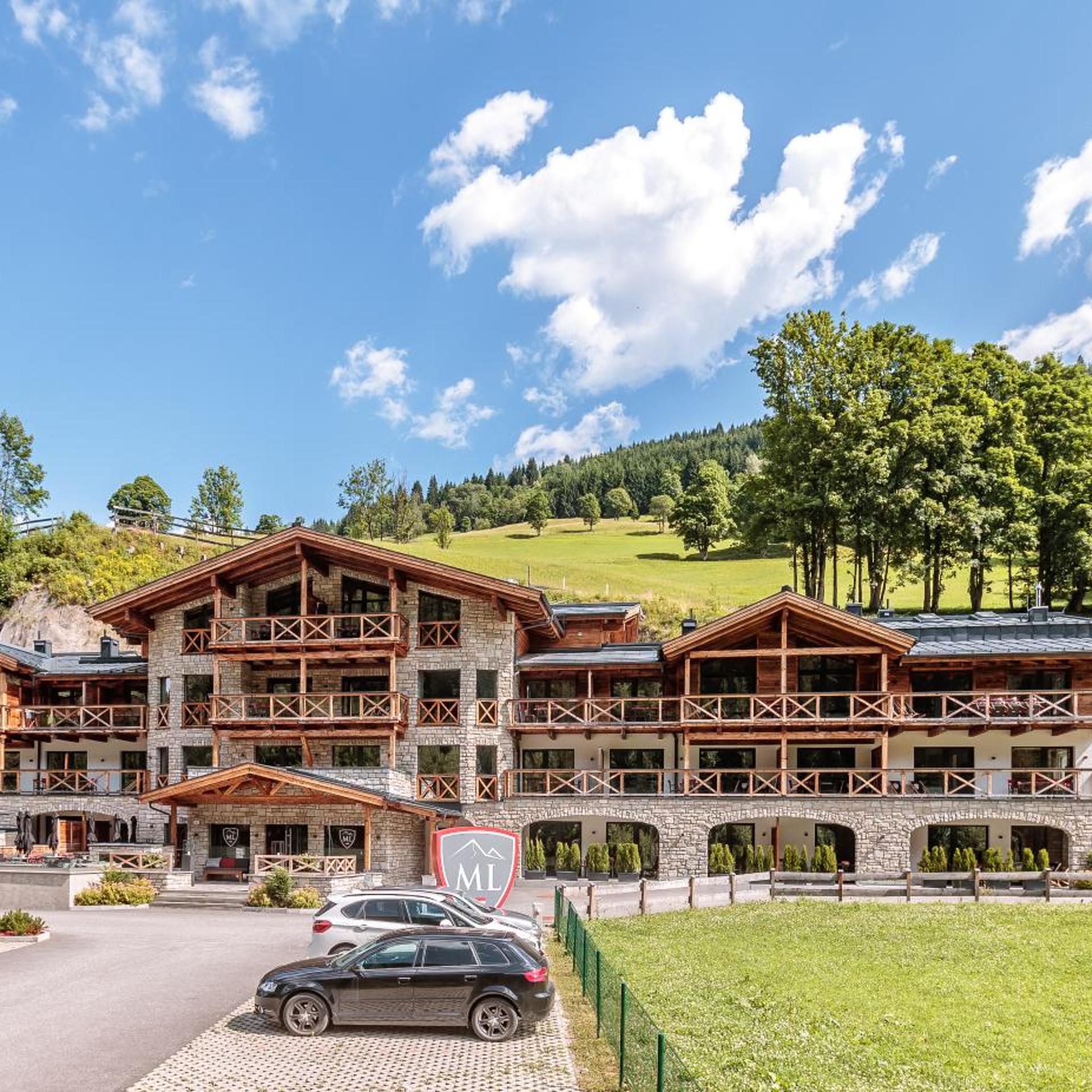 Avenida Mountain Lodges Saalbach 59/65