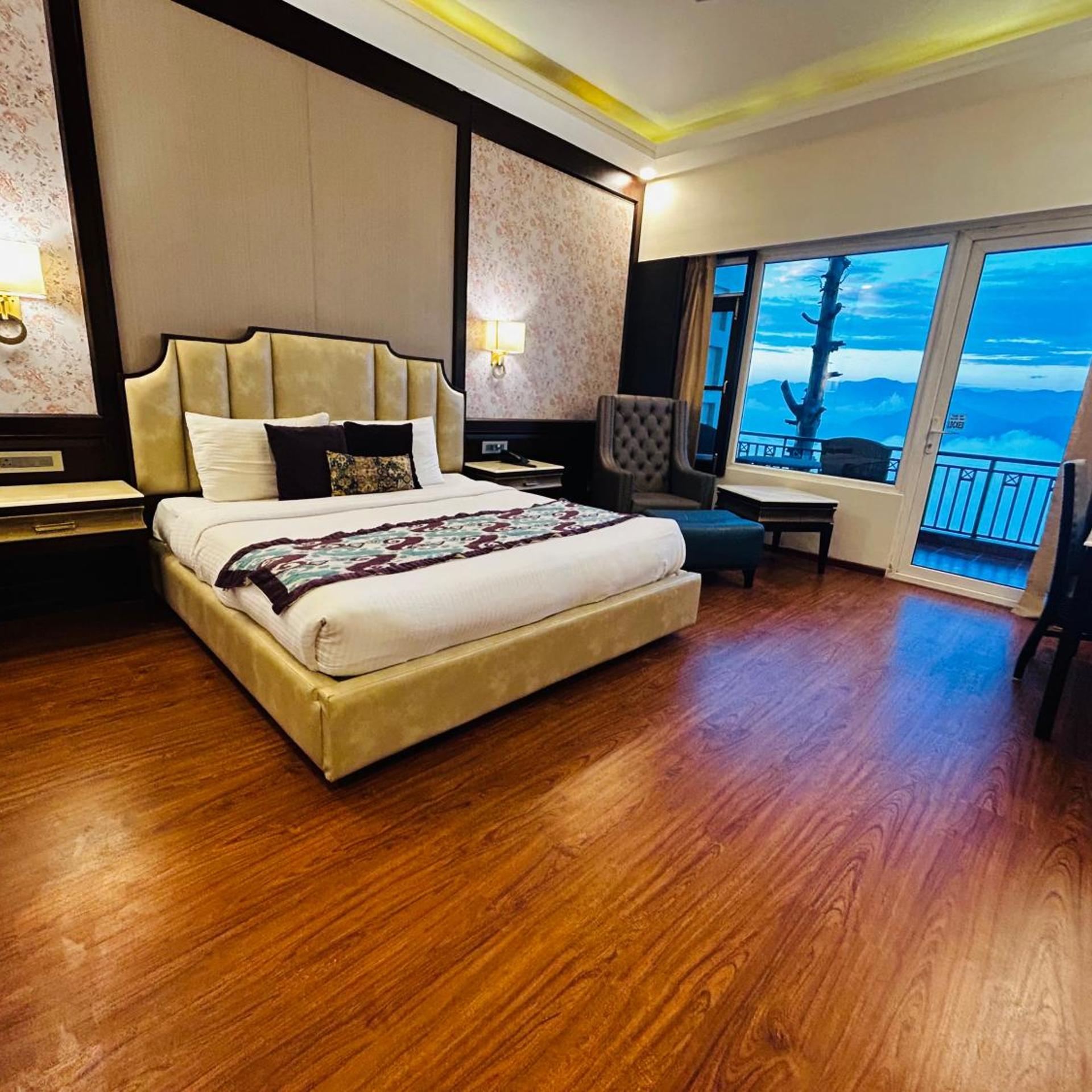 GRAND VIEW HOTEL 15/51