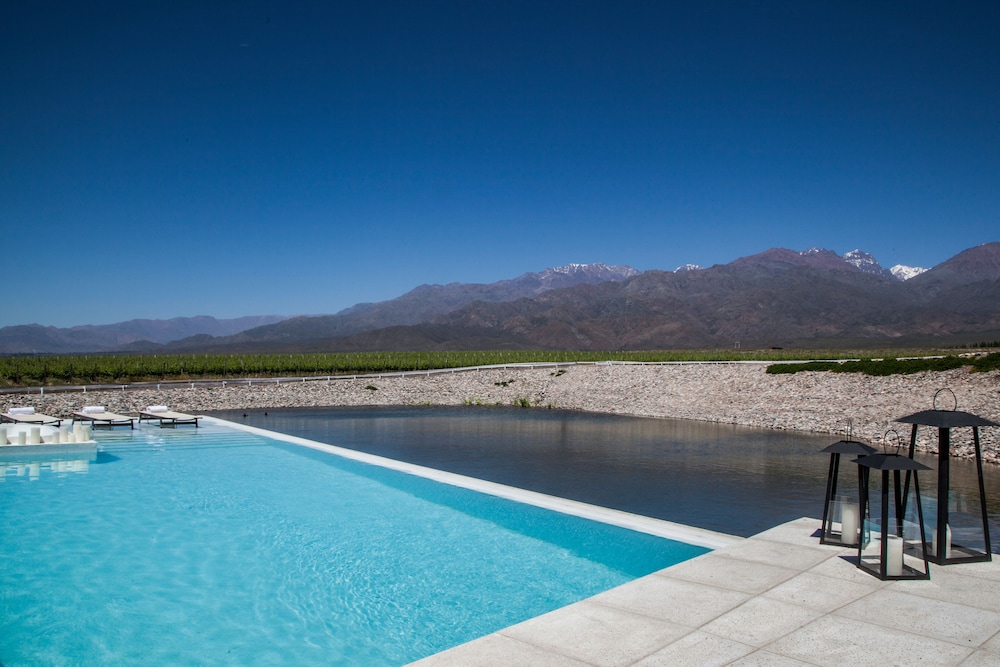 Casa de Uco Vineyards Wine Hotel 35/74