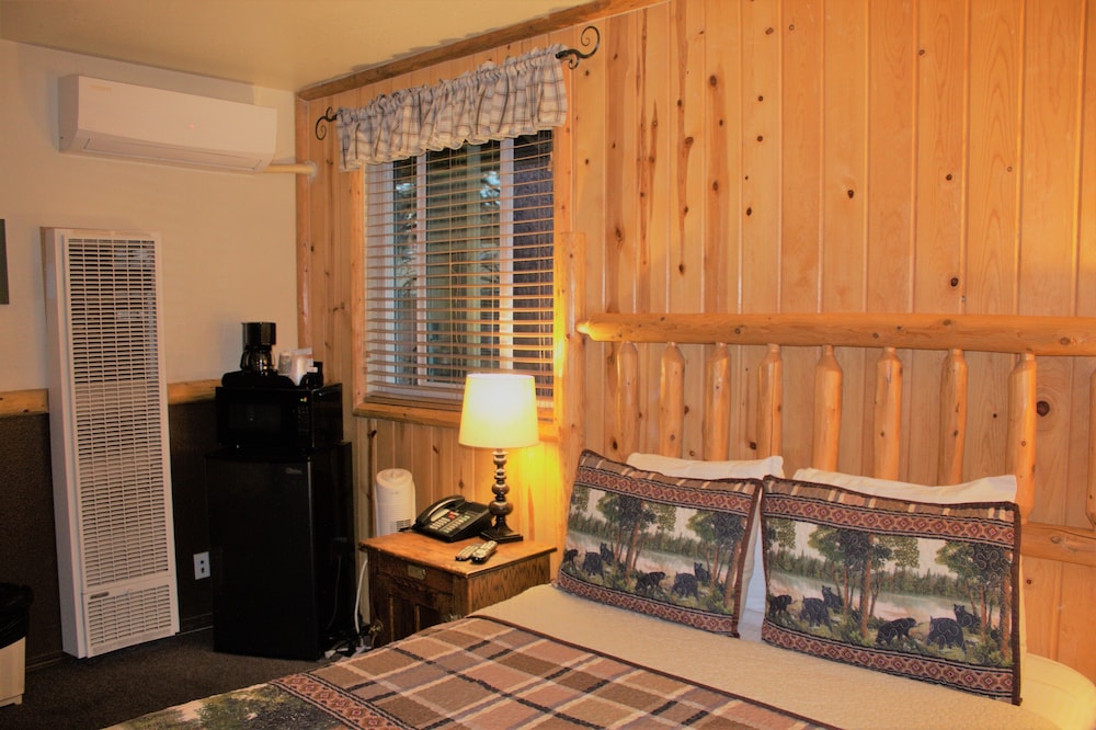 Fireside Lodge 6/50