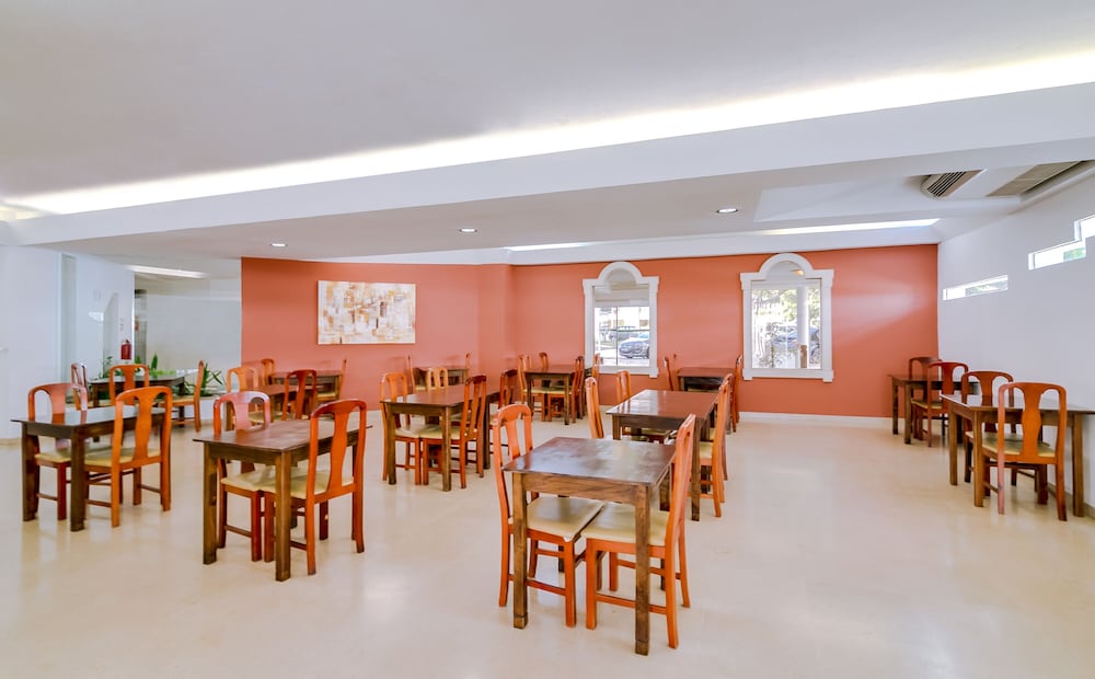 Atismar Hotel 33/50