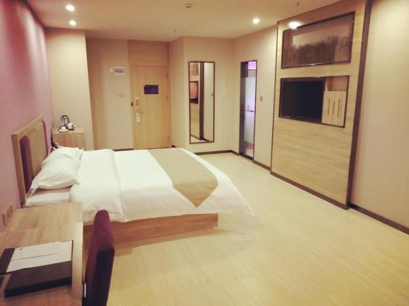 GreenTree Alliance Hotel Kunming Beijing Road Linyu Bridge Metro Station 18/34
