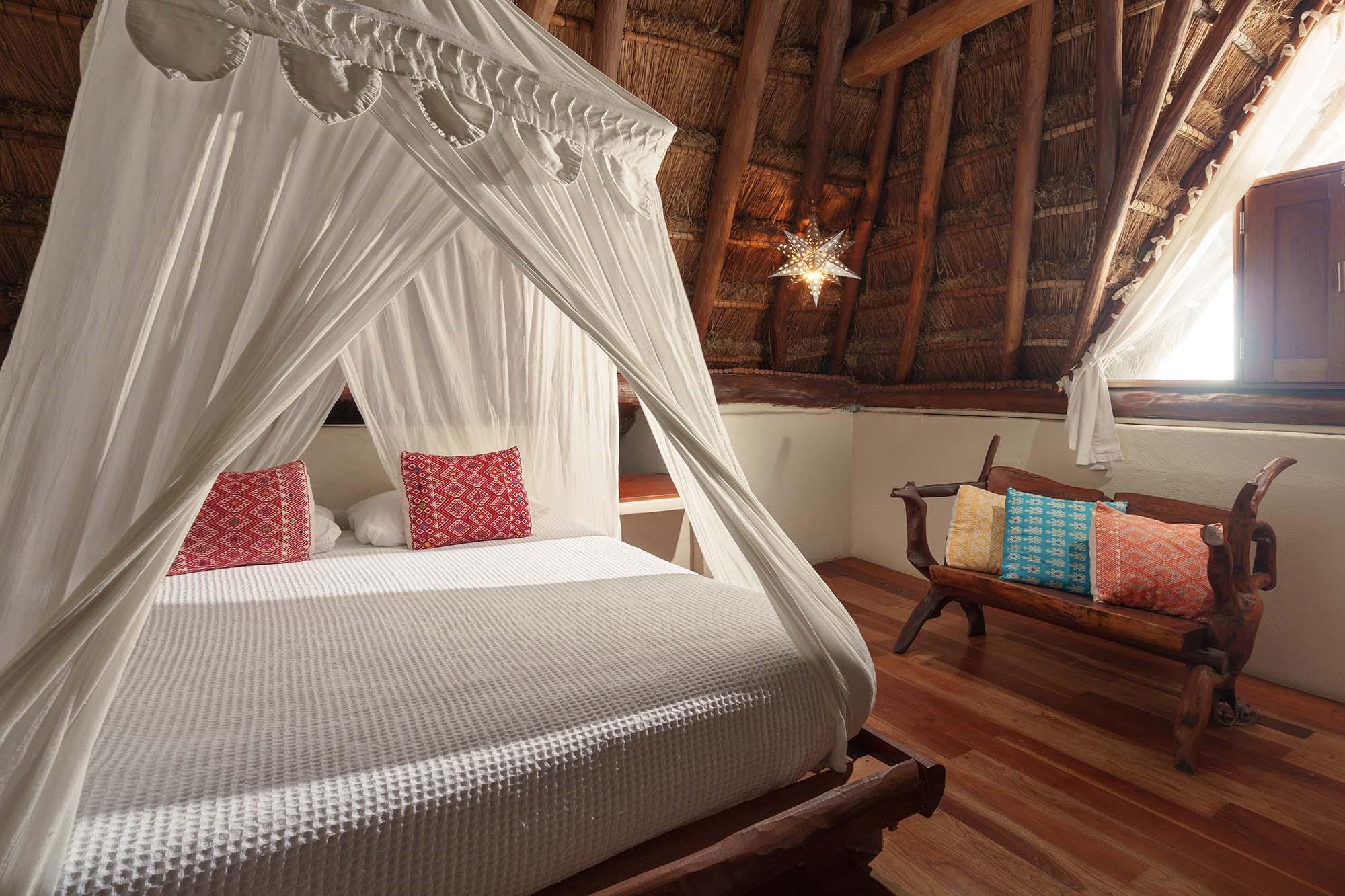 دوبلكس بريميوم، Hotel El Pueblito 7/10