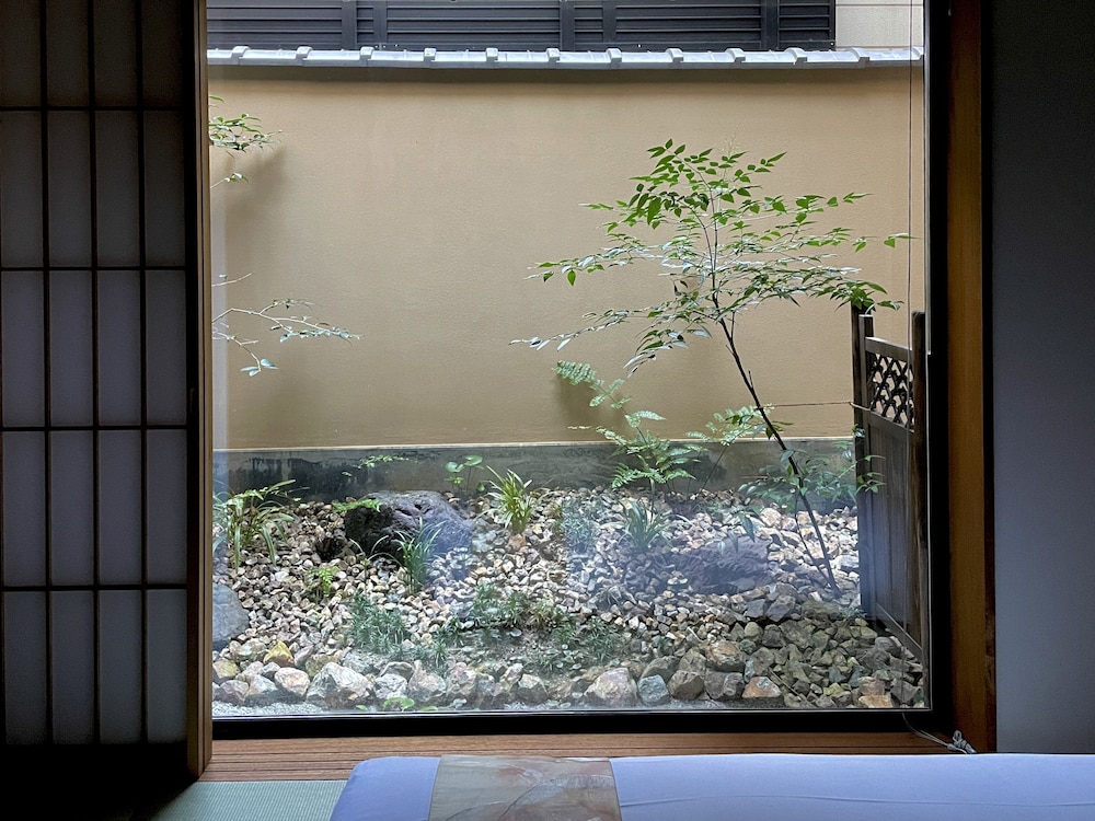 Gion Misen Furumonzen 3/38