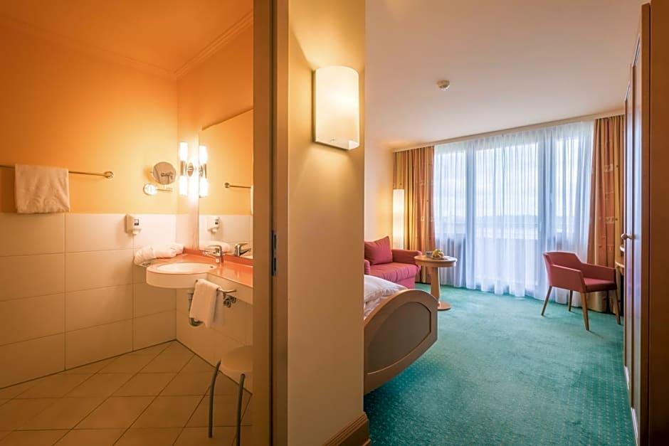 Gesundheitshotel Weissenstadt am See 27/48