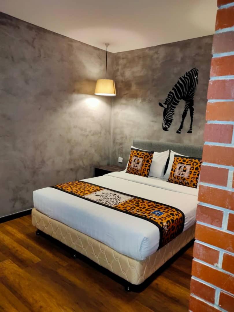 9 Square Hotel Subang Jaya 10/50
