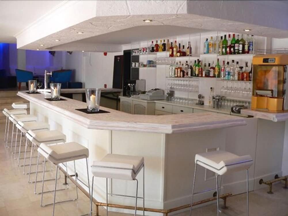 Bon Repos Hotel 43/58