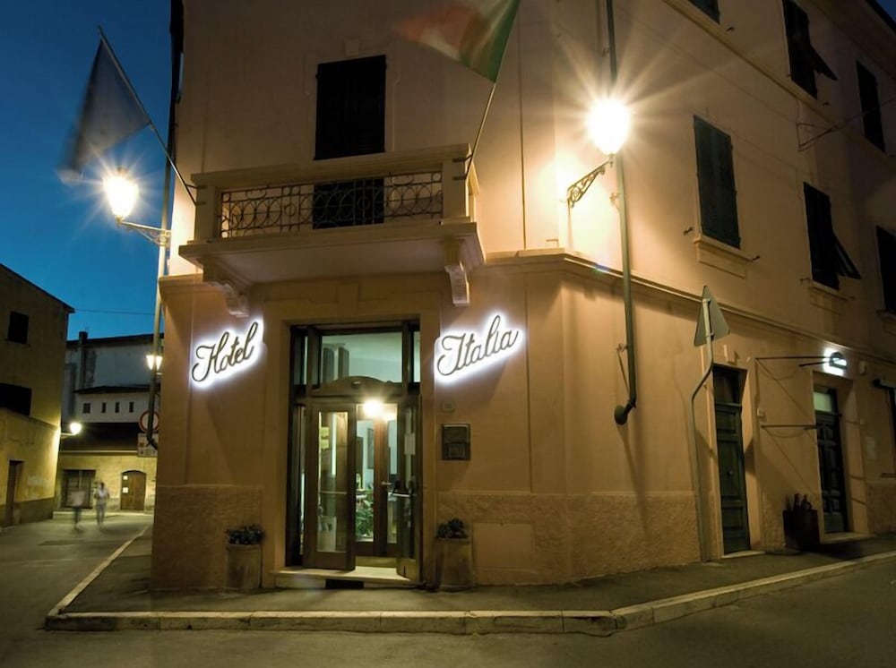 Albergo Italia 2/42