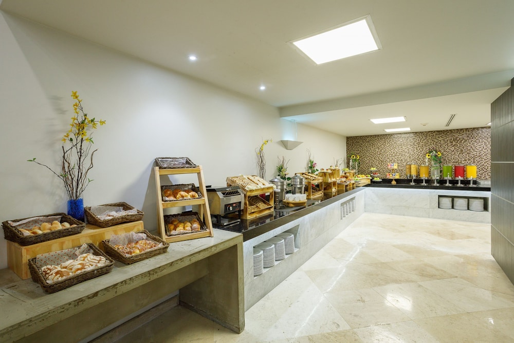 Real Inn Tijuana by Camino Real Hotels 23/50