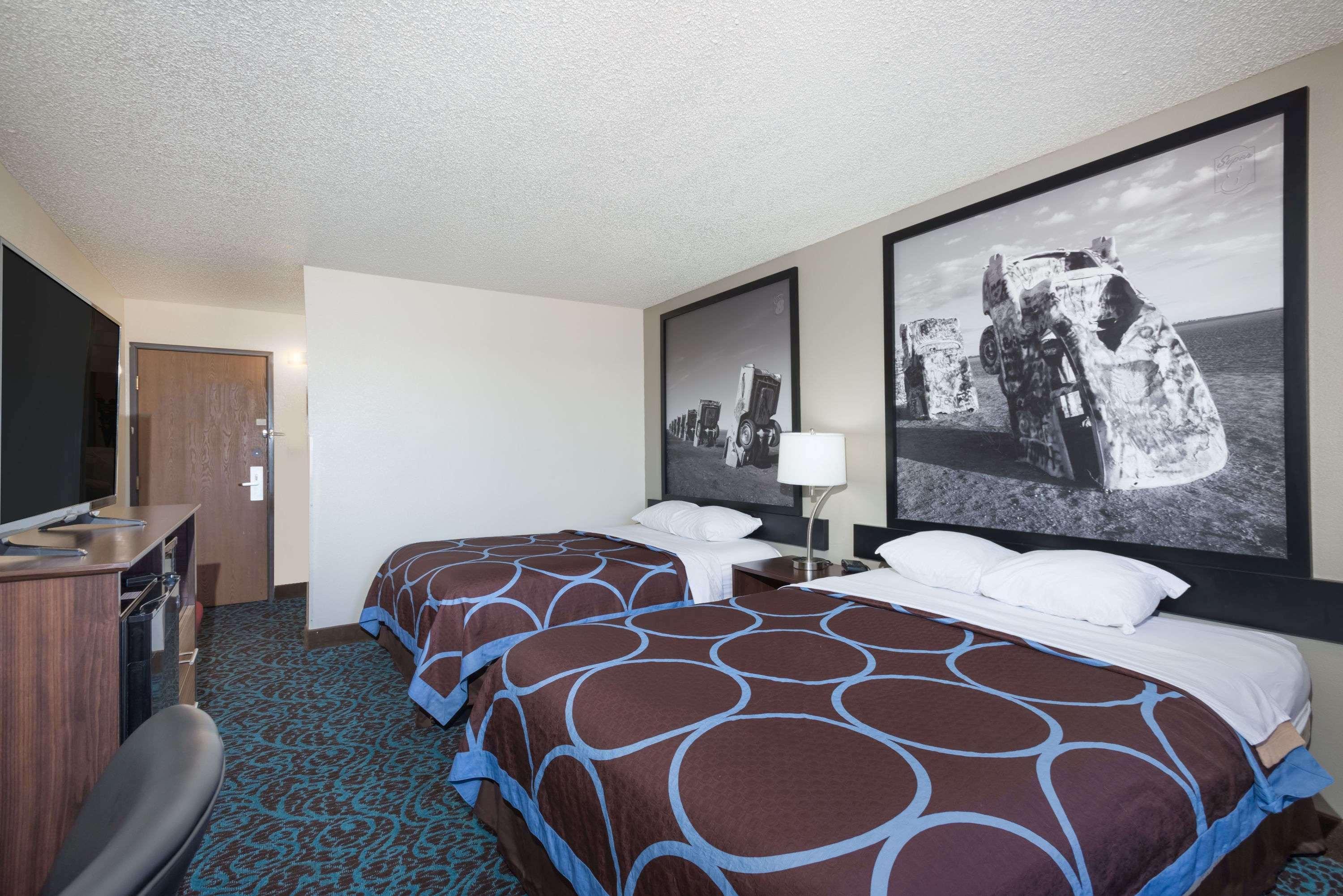 Super 8 By Wyndham Tucumcari 12/25