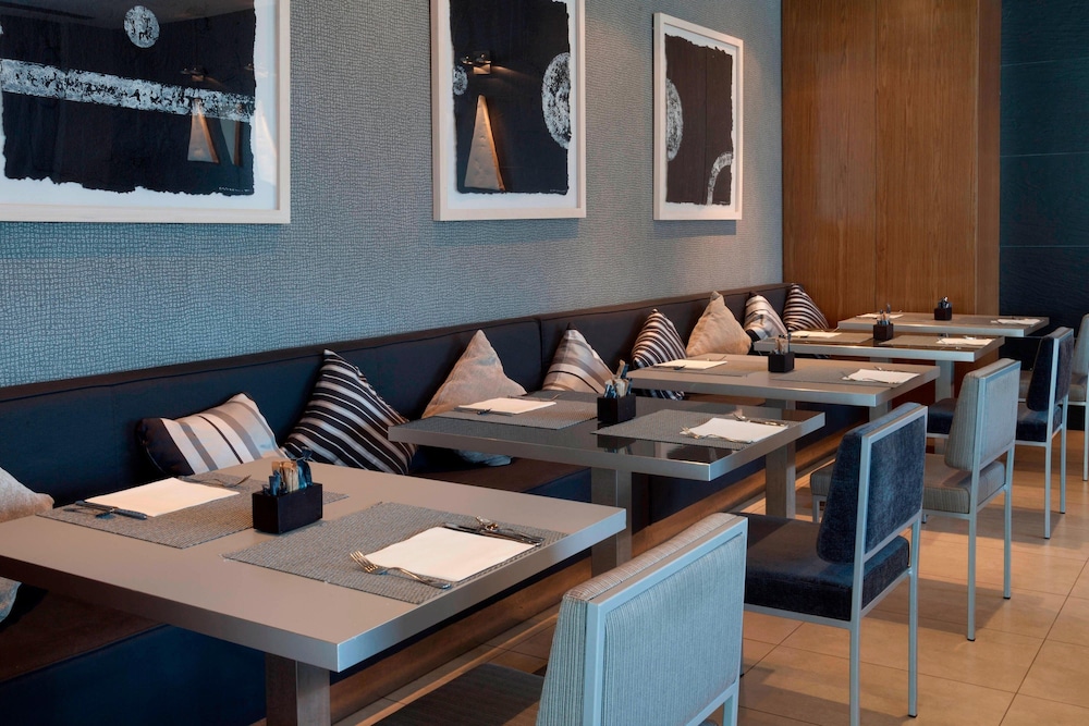 Ac Hotel Vicenza By Marriott 22/28