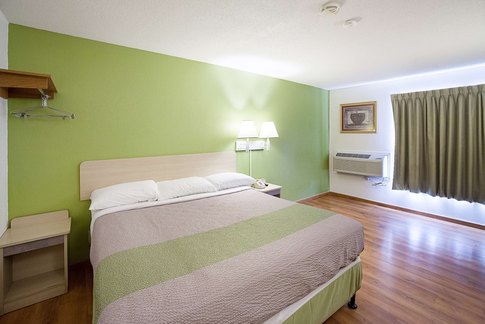 Motel6 Binghamton, NY 27/53