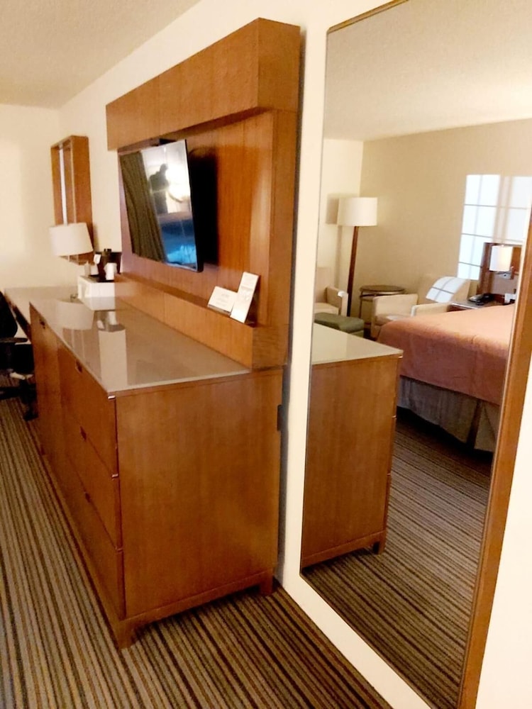 Windsor Place Inn 4/65