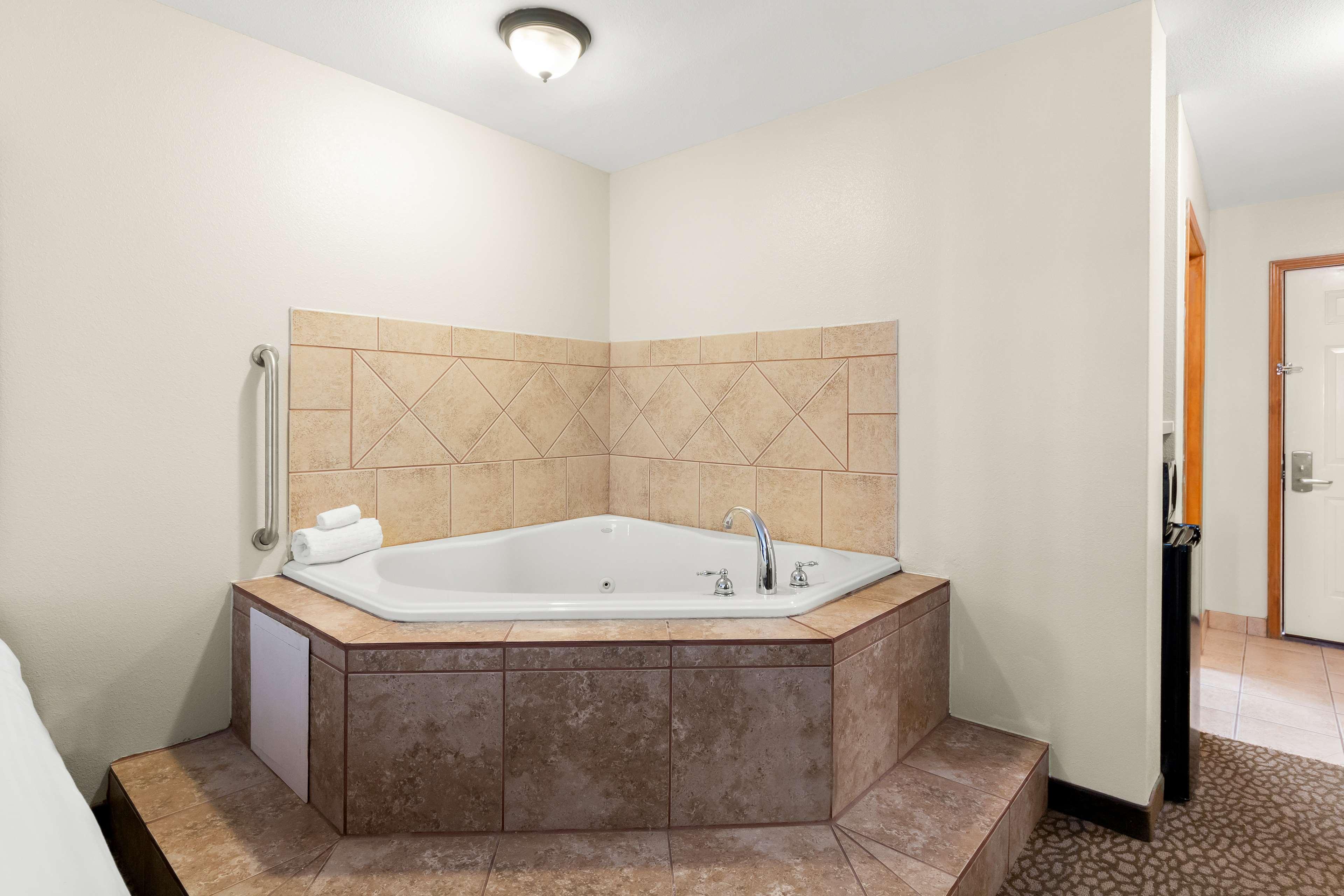 غرفة بسرير كينج، Best Western George West Executive Inn 7/7