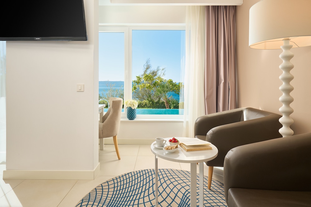 TUI BLUE Adriatic Beach - Adults Only 50/75