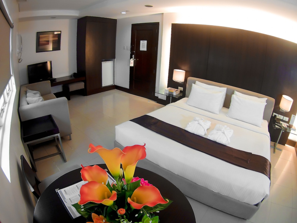 Citystate Tower Hotel 24/74