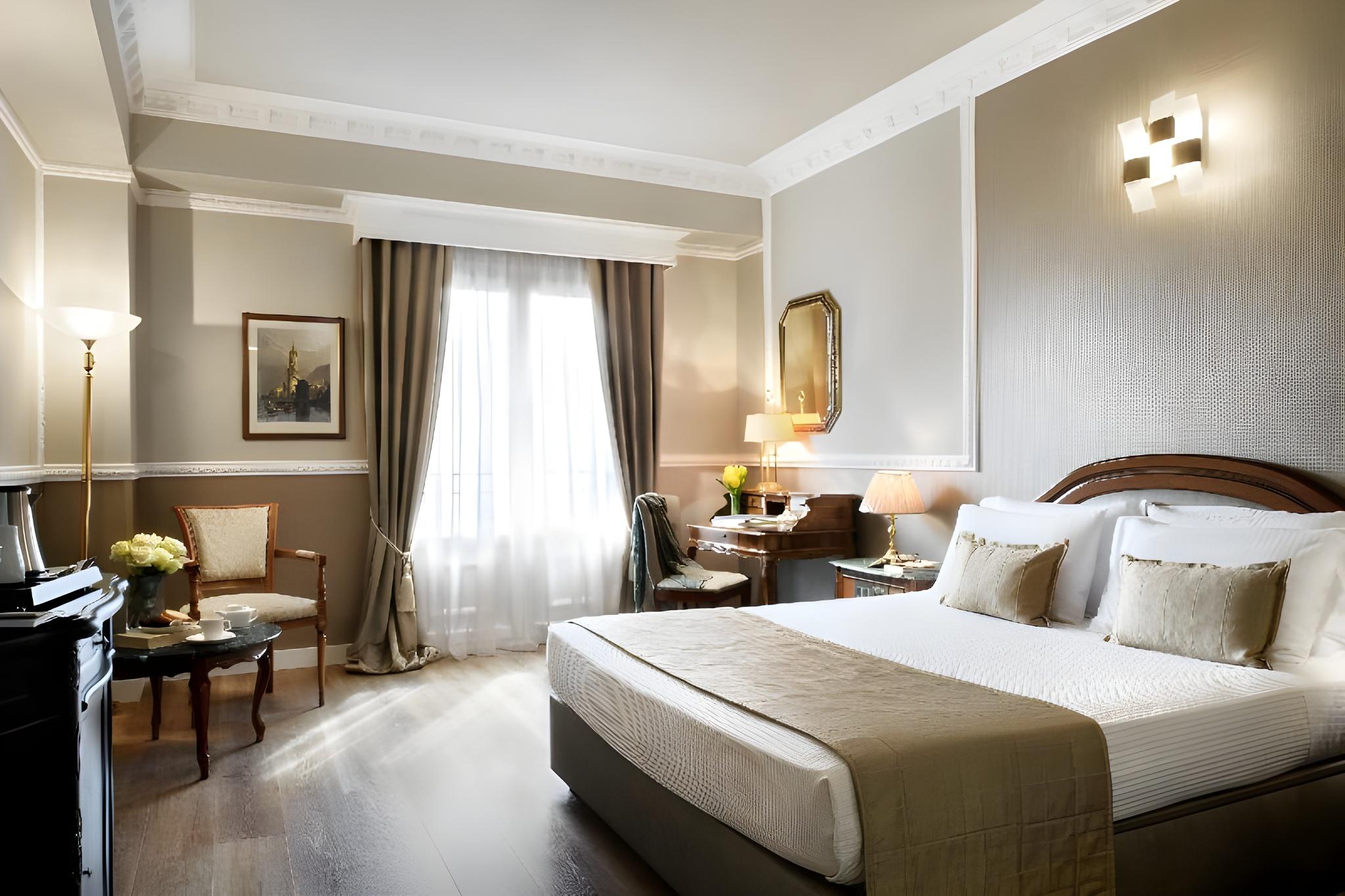 Premium, Triple, Side Sea View