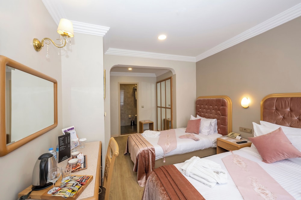 Grand Anka Hotel 22/68