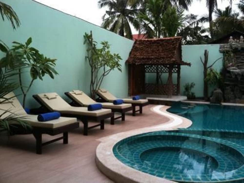 Siem Reap Riverside Hotel 5/67