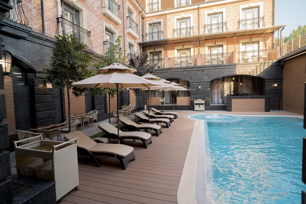 Oscar Boutique Hotel 51/59