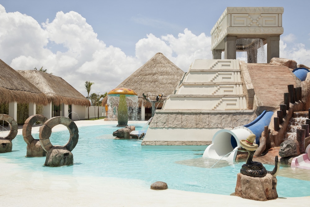 Finest Playa Mujeres - All Inclusive 66/74