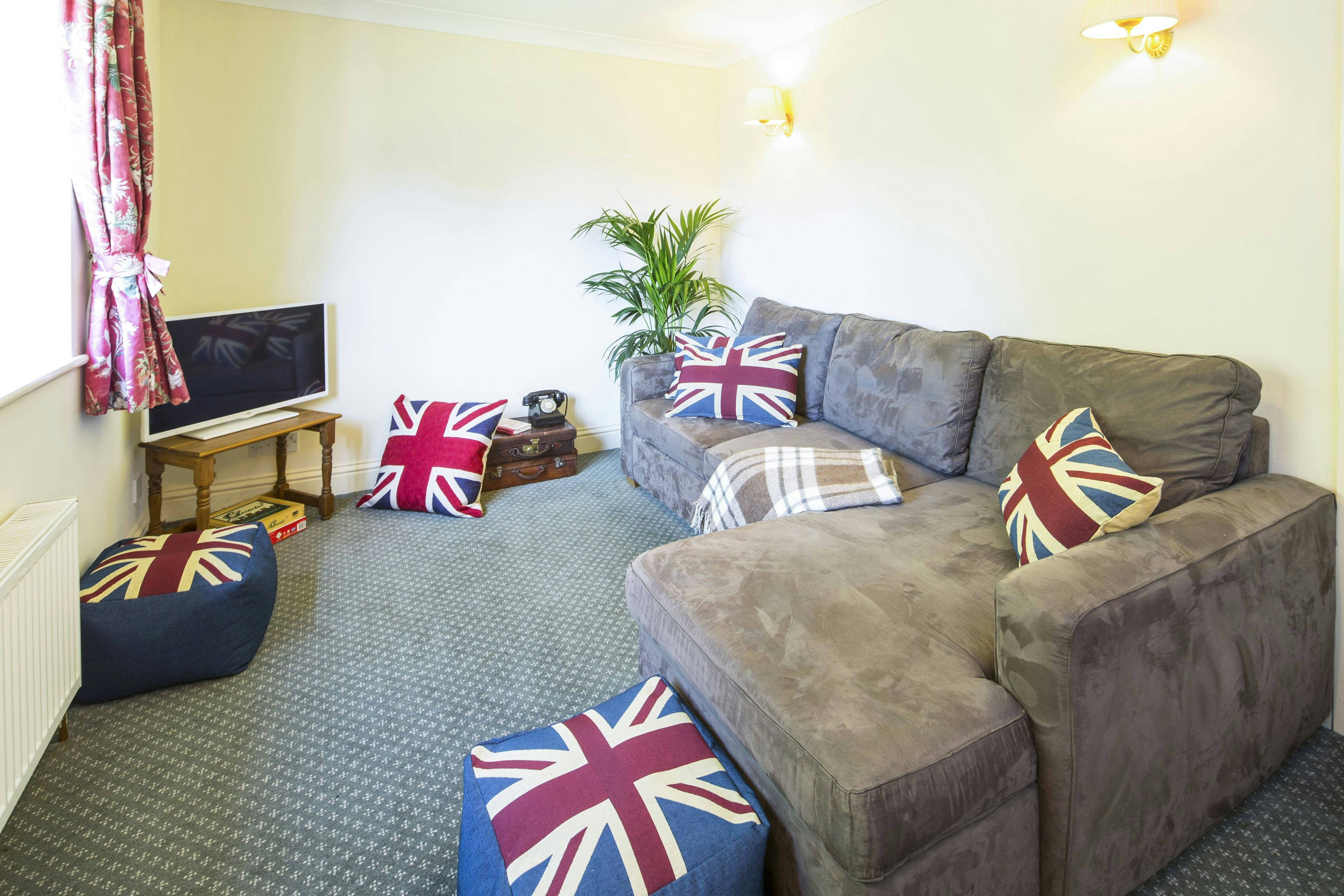 Flackley Ash Hotel 30/41